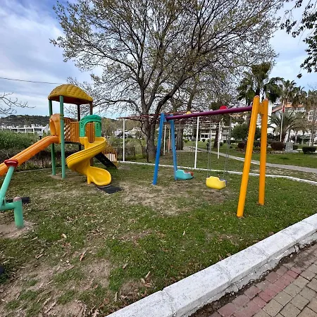 Modernized Family In Beach Site 아파트 마나브가트